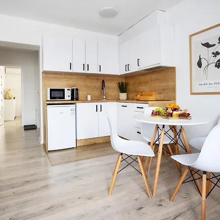 Aleja 69 Premium * クラクフ